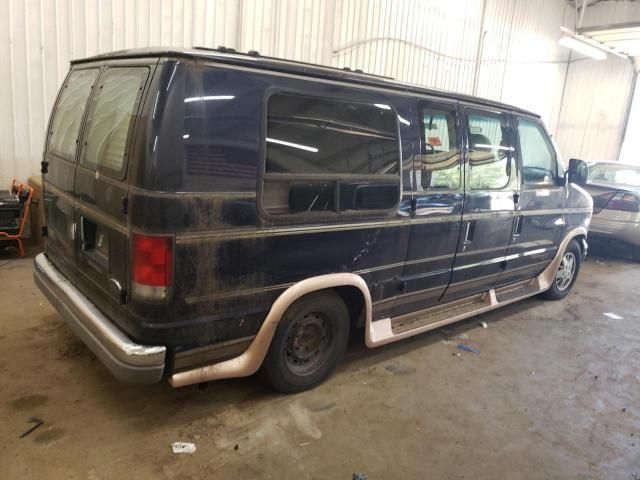 1999 Ford Econoline E150 Van