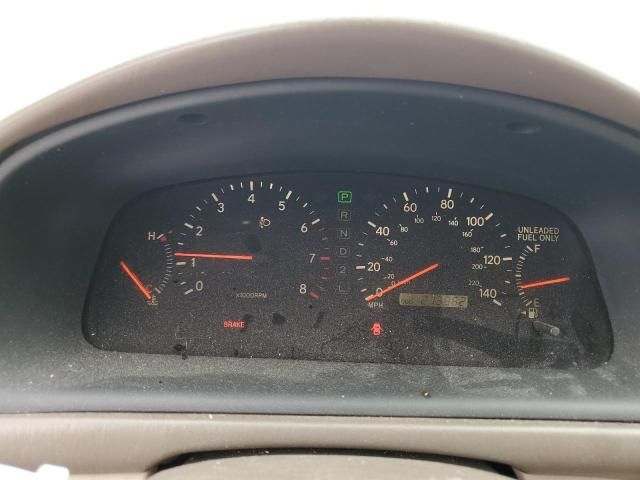 2000 Lexus ES 300