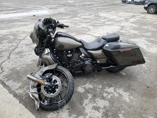 2021 Harley-Davidson Flhxse