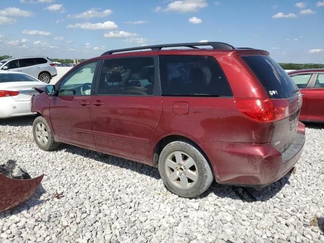 2009 Toyota Sienna CE