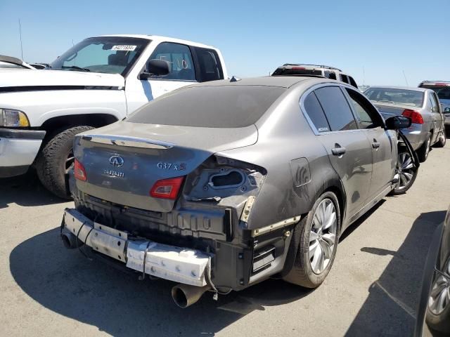 2011 Infiniti G37