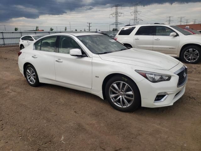 2018 Infiniti Q50 Luxe