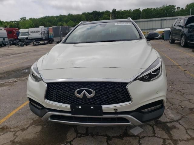 2017 Infiniti QX30 Base