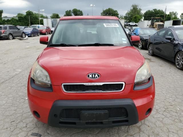 2011 KIA Soul +