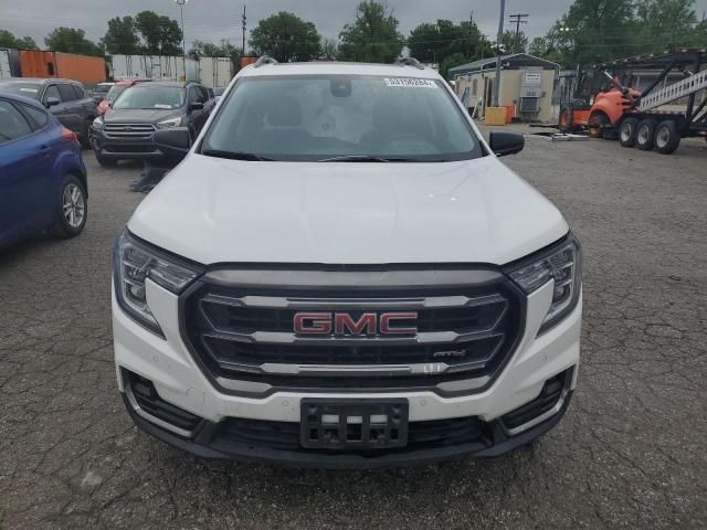 2022 GMC Terrain AT4