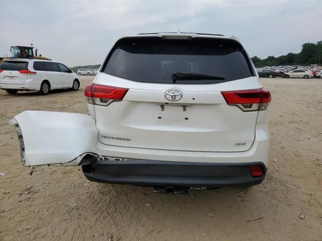 2018 Toyota Highlander SE