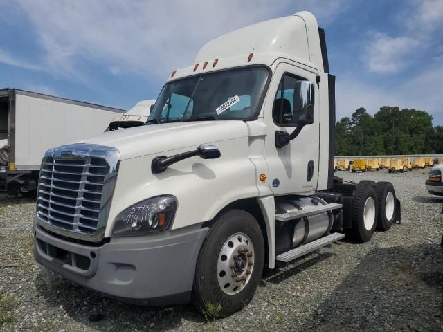 2017 Freightliner Cascadia 125