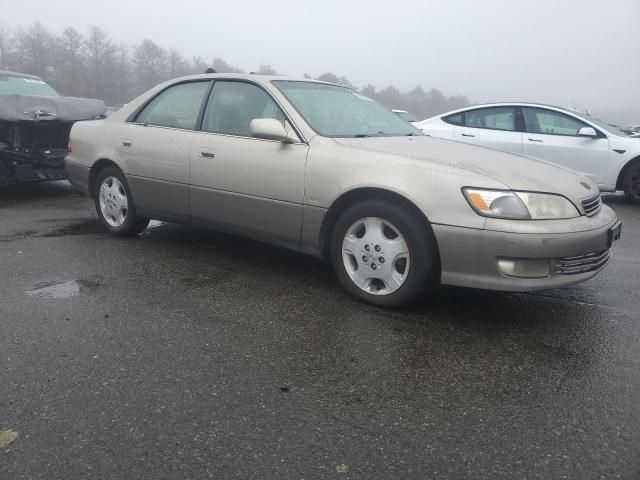 2000 Lexus ES 300