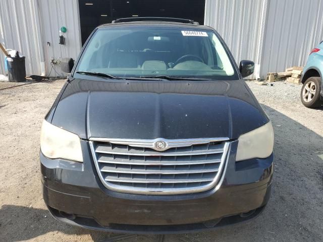 2010 Chrysler Town & Country Touring Plus