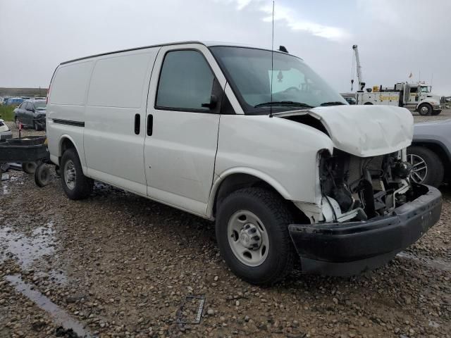 2017 Chevrolet Express G2500