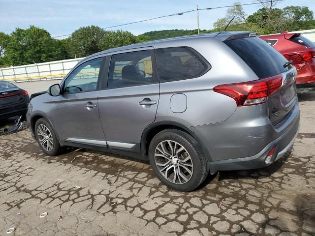 2016 Mitsubishi Outlander SE