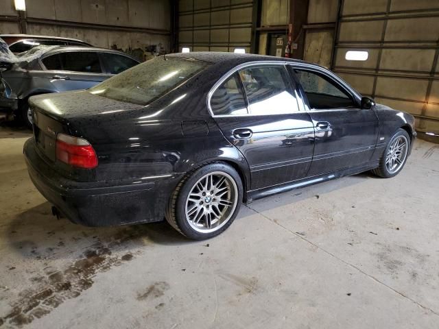 2000 BMW M5