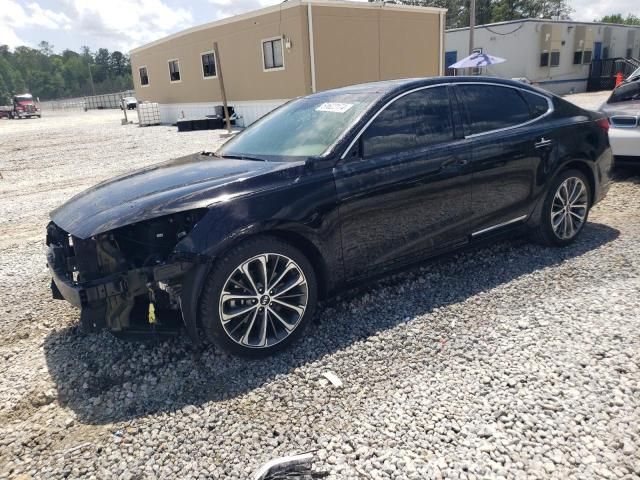 2019 KIA Cadenza Luxury