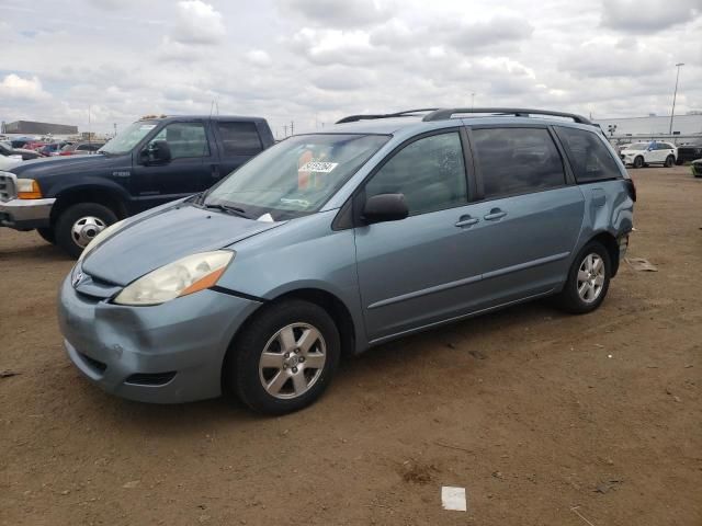 2006 Toyota Sienna CE