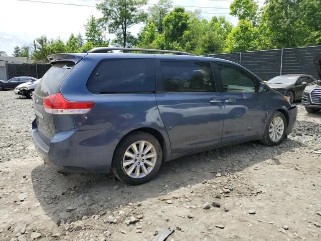 2013 Toyota Sienna XLE