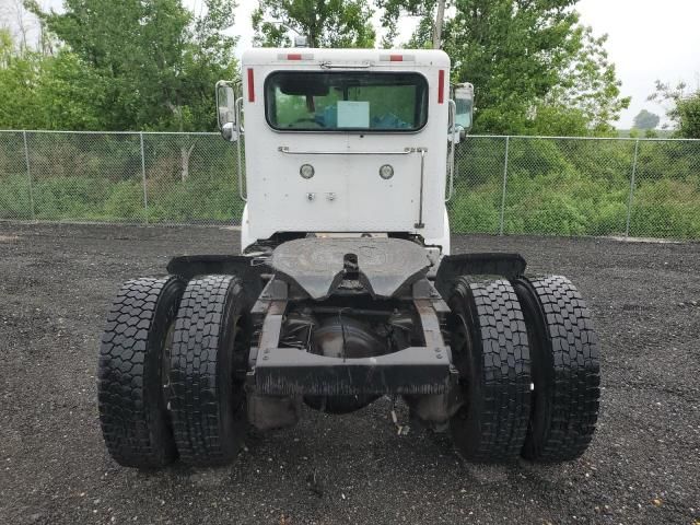 2013 Peterbilt 337