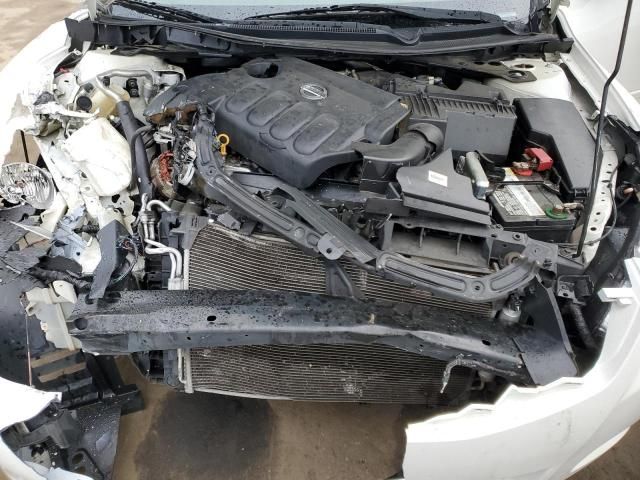 2010 Nissan Altima Base