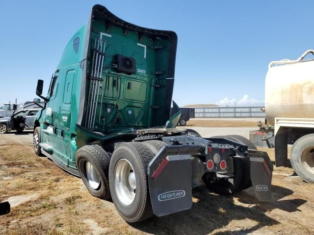 2024 Freightliner Cascadia 126