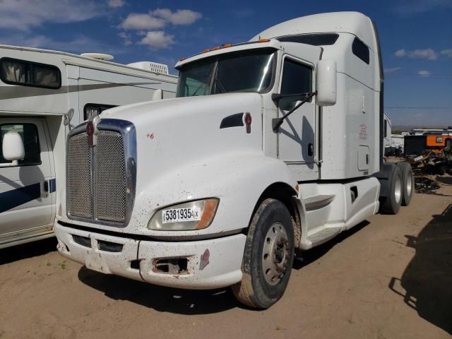 2013 Kenworth Construction T660