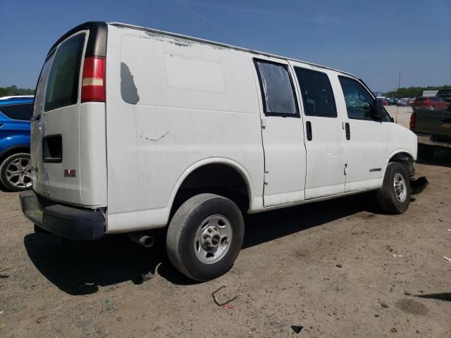 2004 GMC Savana G2500