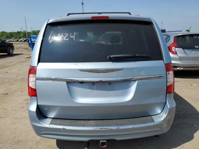 2012 Chrysler Town & Country Touring