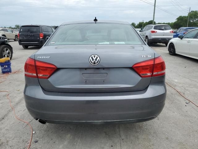 2014 Volkswagen Passat SE