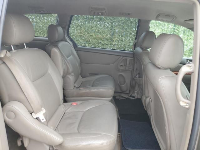 2006 Toyota Sienna XLE