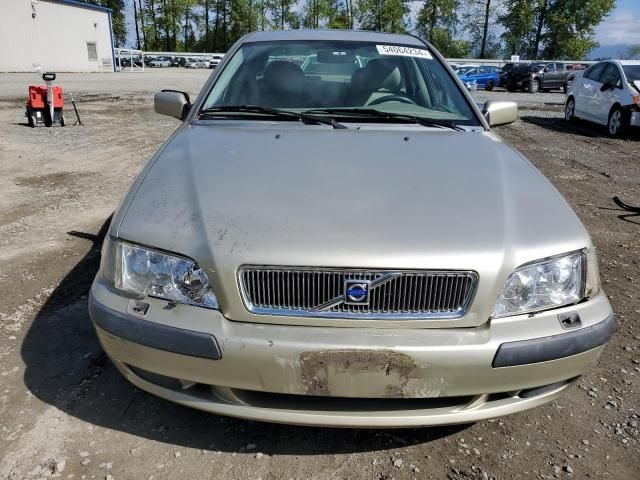 2002 Volvo S40 1.9T