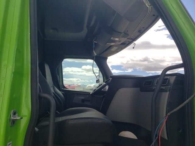 2024 Freightliner Cascadia 126