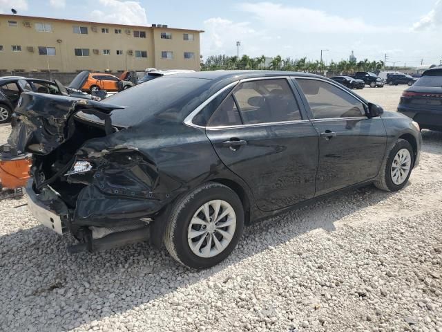 2017 Toyota Camry LE