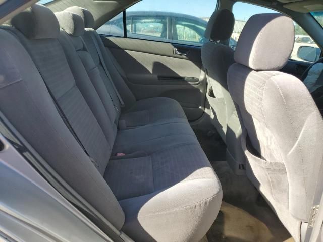 2005 Toyota Camry LE