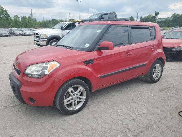 2011 KIA Soul +