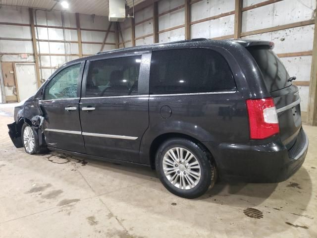 2015 Chrysler Town & Country Touring L