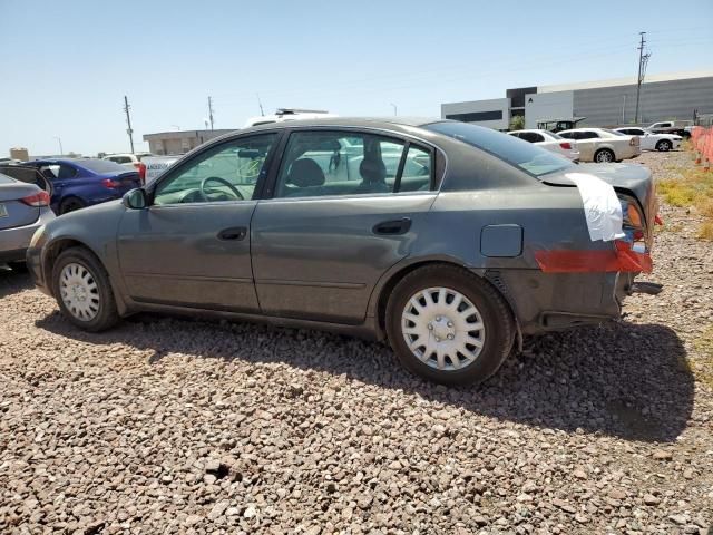 2004 Nissan Altima Base