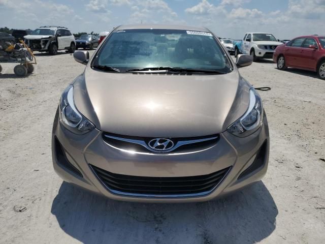 2015 Hyundai Elantra SE