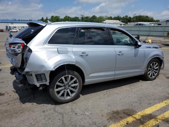 2018 Audi Q7 Premium Plus