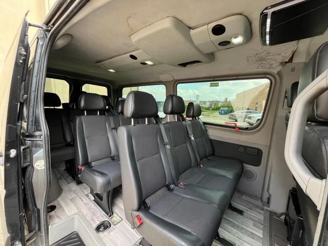 2014 Mercedes-Benz Sprinter 2500