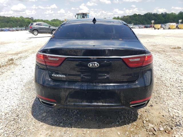 2019 KIA Cadenza Luxury