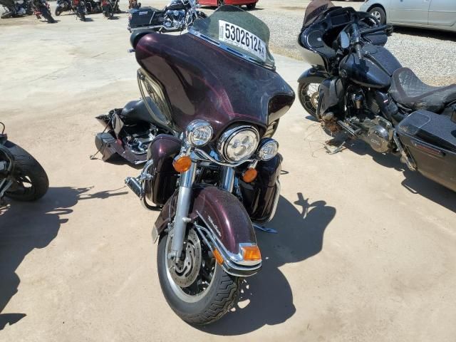 2006 Harley-Davidson Flhtcui