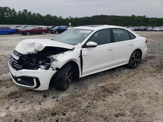 2022 Volkswagen Passat R-Line