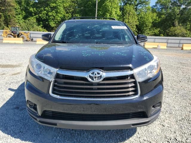 2014 Toyota Highlander LE