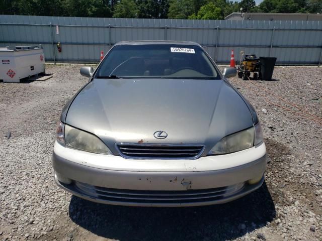 2000 Lexus ES 300