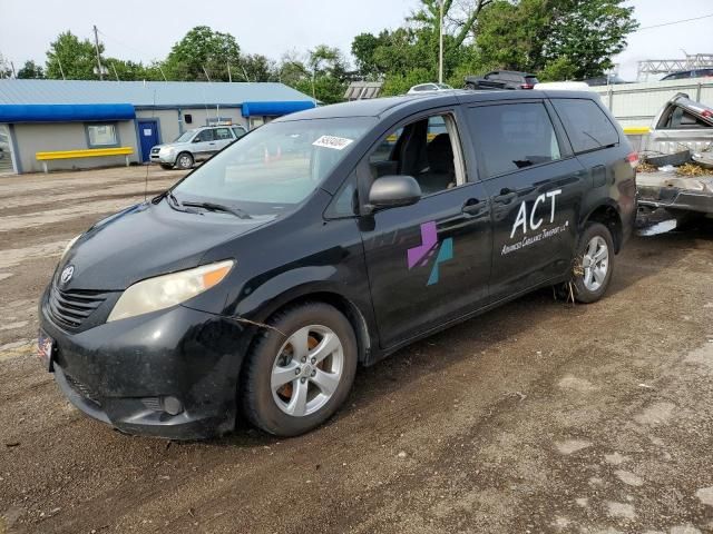 2012 Toyota Sienna