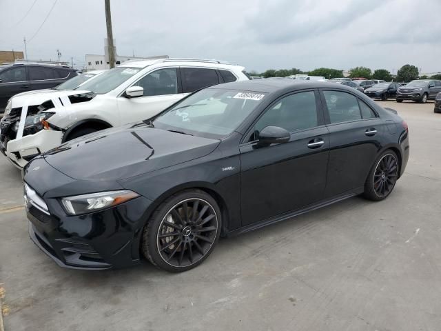 2021 Mercedes-Benz A 35 AMG