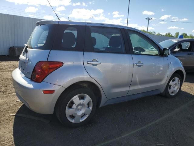 2005 Scion XA