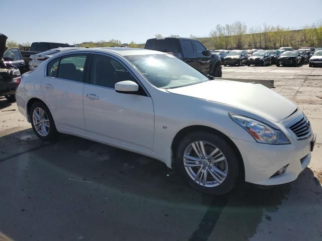 2015 Infiniti Q40