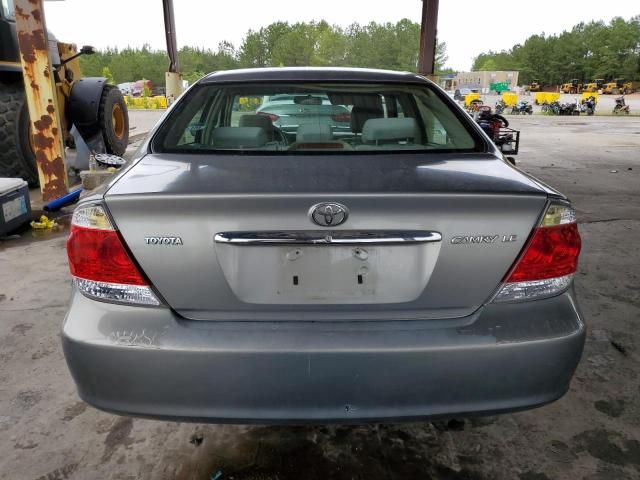 2005 Toyota Camry LE