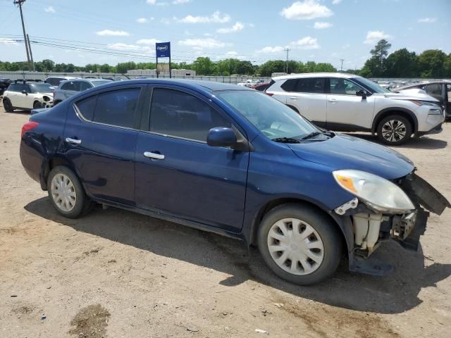 2013 Nissan Versa S