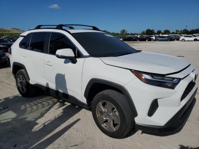 2022 Toyota Rav4 XLE