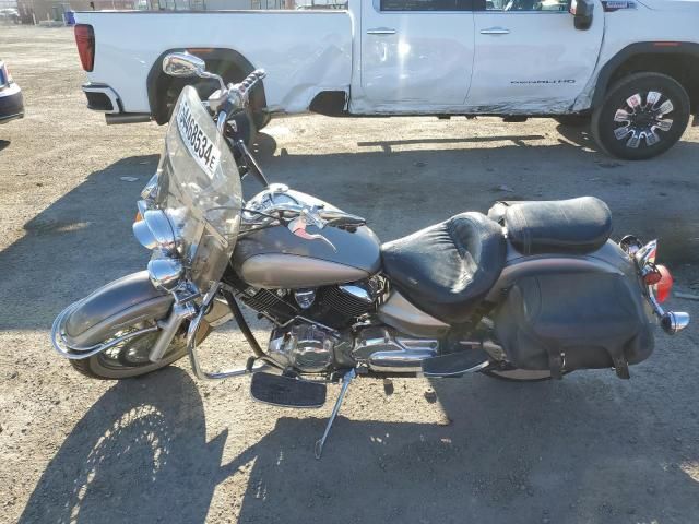 2002 Yamaha XVS1100 A